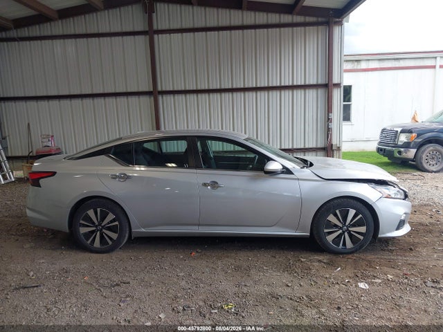 1N4BL4DV7NN386784 Nissan Altima Sv Fwd
