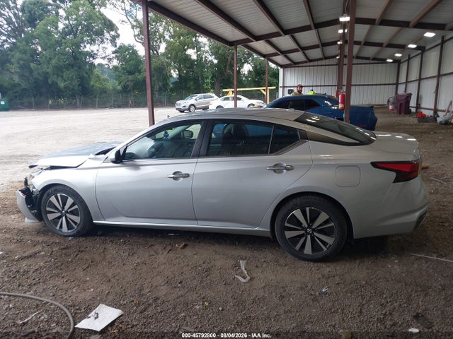 1N4BL4DV7NN386784 Nissan Altima Sv Fwd