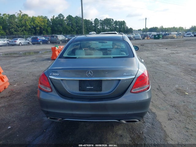 Продаж на аукціоні авто 2017 Mercedes-benz C 300 4matic, vin: 55SWF4KB2HU198266, номер лоту: 45792816