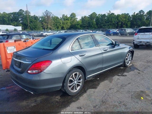 Продаж на аукціоні авто 2017 Mercedes-benz C 300 4matic, vin: 55SWF4KB2HU198266, номер лоту: 45792816