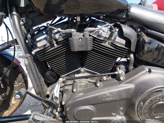 Harley-Davidson Fxfb Fat Bob 2018 1HD1YKJ18JC031043 Image 9