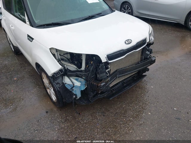 Продажа на аукционе авто 2016 Kia Soul +, vin: KNDJP3A56G7381429, номер лота: 45792857