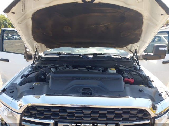 Продажа на аукционе авто 2024 Ram 2500 Big Horn  4x4 6'4 Box, vin: 3C6UR5DL3RG101008, номер лота: 45792859