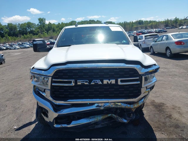 Продажа на аукционе авто 2024 Ram 2500 Big Horn  4x4 6'4 Box, vin: 3C6UR5DL3RG101008, номер лота: 45792859