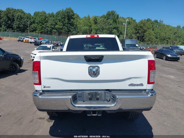Продажа на аукционе авто 2024 Ram 2500 Big Horn  4x4 6'4 Box, vin: 3C6UR5DL3RG101008, номер лота: 45792859