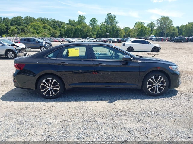 Продажа на аукционе авто 2022 Volkswagen Jetta 1.5t Sport, vin: 3VWBM7BU3NM026650, номер лота: 45792888