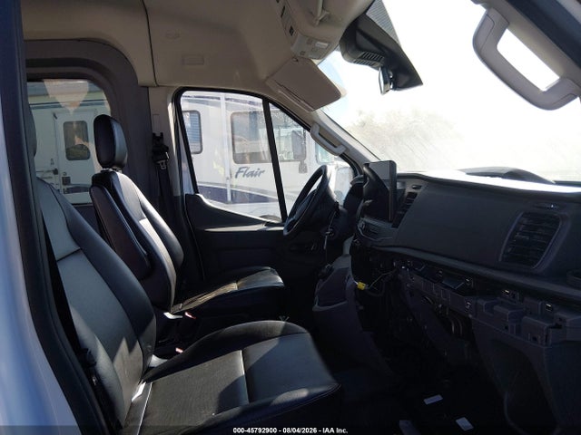 1FTBW9CK8PKA06474 Ford E-transit-350