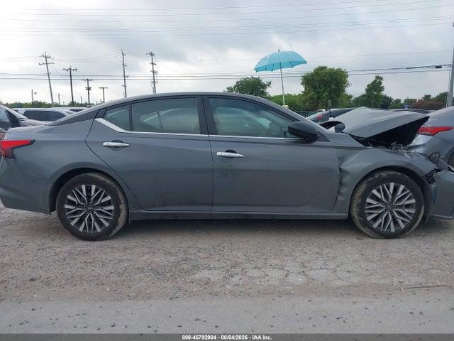 1N4BL4DV7SN375540 Nissan Altima Sv Fwd