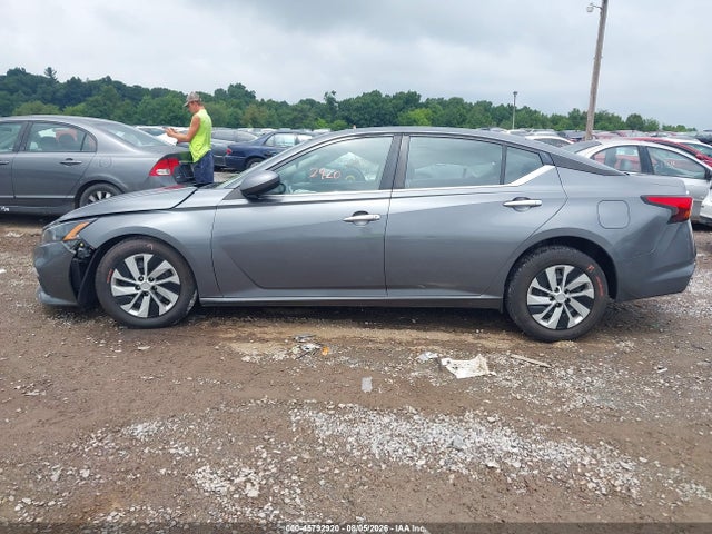 45792920 :رقم المزاد ، 1N4BL4BVXNN332074 vin ، 2022 Nissan Altima S Fwd مزاد بيع