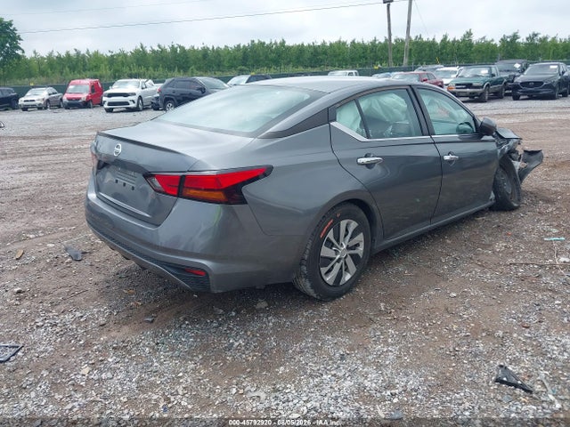45792920 :رقم المزاد ، 1N4BL4BVXNN332074 vin ، 2022 Nissan Altima S Fwd مزاد بيع