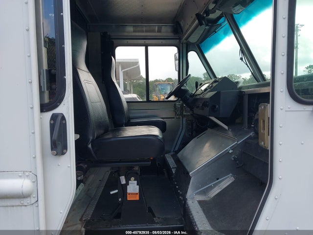 Продаж на аукціоні авто 2016 Ford E-350 Stripped, vin: 1FC3E3KL5GDC14170, номер лоту: 45792935