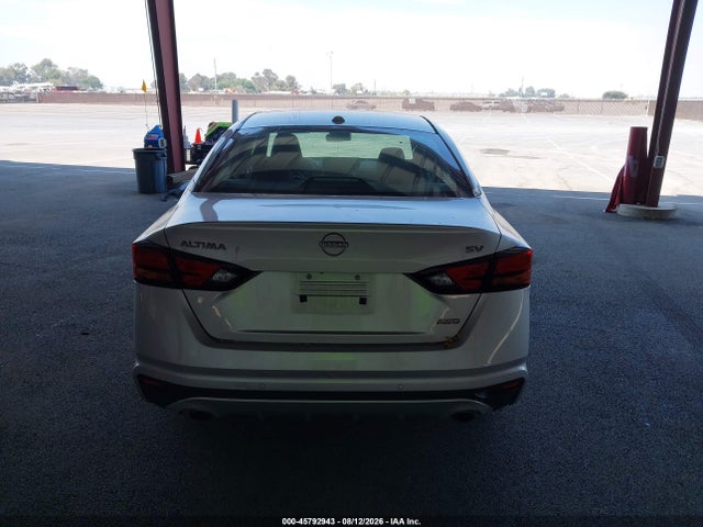 1N4BL4DW4PN315568 Nissan Altima Sv Intelligent Awd