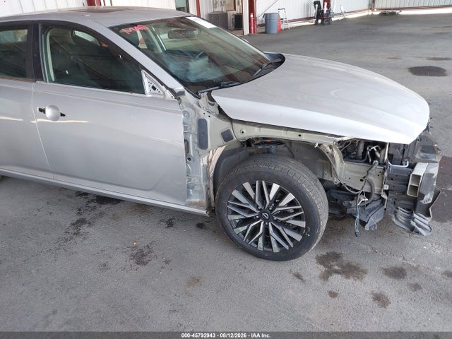 1N4BL4DW4PN315568 Nissan Altima Sv Intelligent Awd