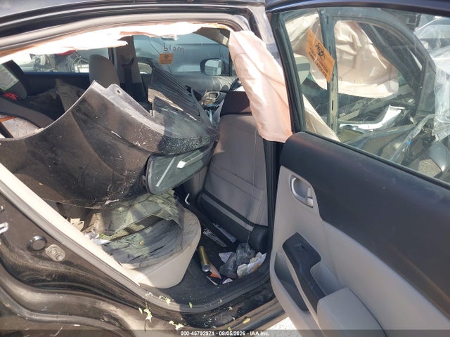 45792971 :رقم المزاد ، 2HGFB2F55FH525015 vin ، 2015 Honda Civic Lx مزاد بيع