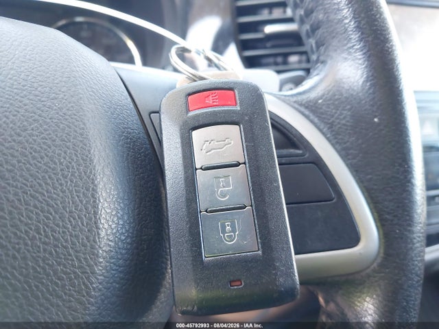 2015 Mitsubishi Outlander Se მანქანა იყიდება აუქციონზე, vin: JA4AD3A38FZ004055, აუქციონის ნომერი: 45792993