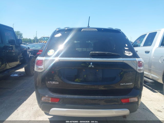 2015 Mitsubishi Outlander Se მანქანა იყიდება აუქციონზე, vin: JA4AD3A38FZ004055, აუქციონის ნომერი: 45792993