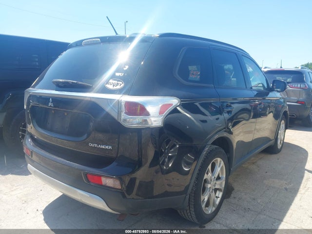 2015 Mitsubishi Outlander Se მანქანა იყიდება აუქციონზე, vin: JA4AD3A38FZ004055, აუქციონის ნომერი: 45792993