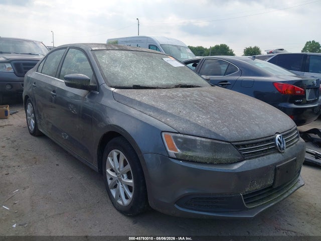 2014 Volkswagen Jetta 1.8t Se მანქანა იყიდება აუქციონზე, vin: 3VWD17AJ1EM233434, აუქციონის ნომერი: 45793010