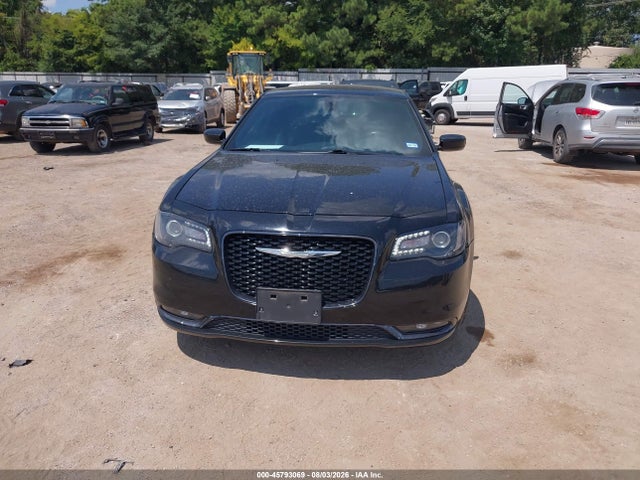 Продажа на аукционе авто 2019 Chrysler 300 300s, vin: 2C3CCABGXKH637288, номер лота: 45793069