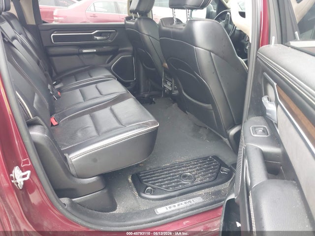 45793110 :رقم المزاد ، 1C6SRFJT7MN751543 vin ، 2021 Ram 1500 Laramie  4x4 5'7 Box مزاد بيع