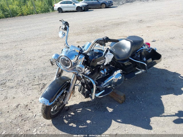 45793118 :رقم المزاد ، 1HD1FBC15HB659600 vin ، 2017 Harley-davidson Flhr Road King مزاد بيع