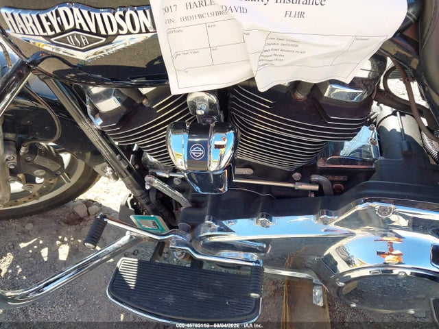 45793118 :رقم المزاد ، 1HD1FBC15HB659600 vin ، 2017 Harley-davidson Flhr Road King مزاد بيع
