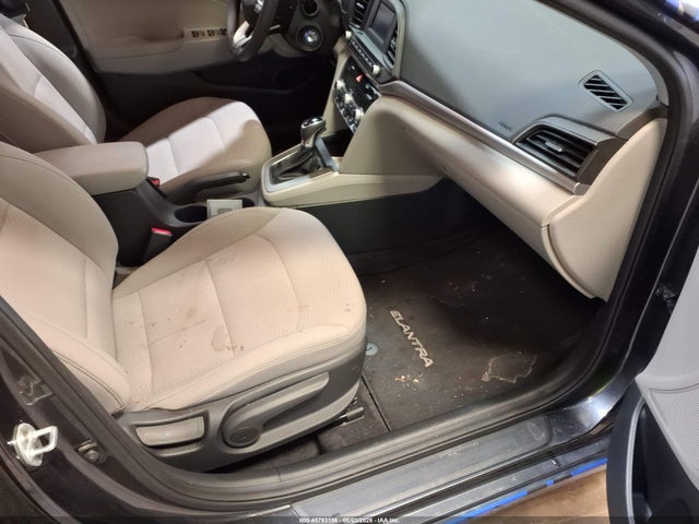 Продажа на аукционе авто 2020 Hyundai Elantra Se, vin: 5NPD74LF5LH612108, номер лота: 45793156