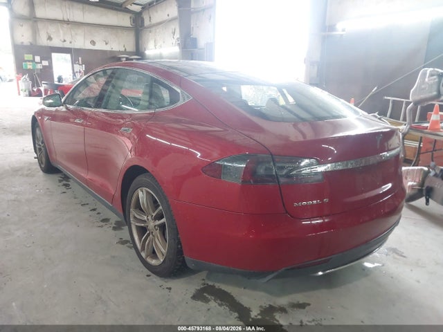 2013 Tesla Model S მანქანა იყიდება აუქციონზე, vin: 5YJSA1CN2DFP18336, აუქციონის ნომერი: 45793168