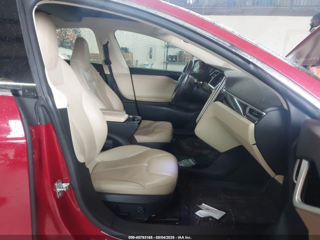 2013 Tesla Model S მანქანა იყიდება აუქციონზე, vin: 5YJSA1CN2DFP18336, აუქციონის ნომერი: 45793168