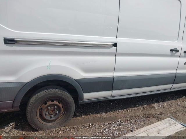 45793192 :رقم المزاد ، 1FTBW2CM1JKA88208 vin ، 2018 Ford Transit-350 مزاد بيع