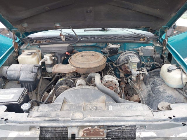 Продаж на аукціоні авто 1993 Gmc Sierra K1500, vin: 2GTEK19K1P1561851, номер лоту: 45793217