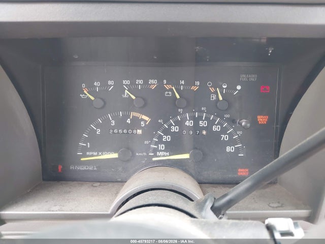 Продаж на аукціоні авто 1993 Gmc Sierra K1500, vin: 2GTEK19K1P1561851, номер лоту: 45793217