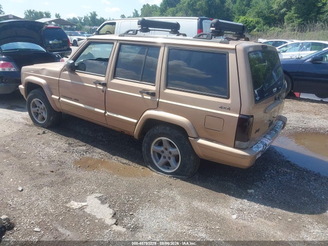 45793229 :رقم المزاد ، 1J4FF68S5XL518027 vin ، 1999 Jeep Cherokee Classic/sport مزاد بيع
