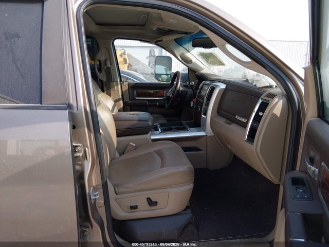 45793243 :رقم المزاد ، 3D7UT2HL4AG167306 vin ، 2010 Dodge Ram 2500 Laramie مزاد بيع