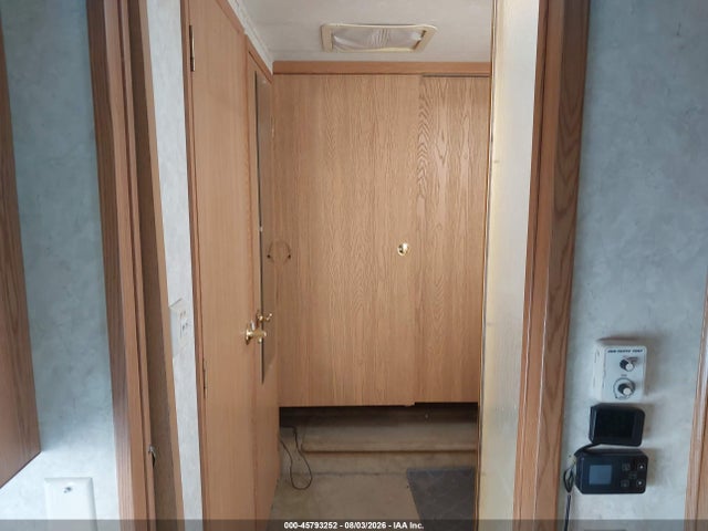 Aukcja sprzedaży 2003 Keystone Montana, vin: 4YDF3672434502502, numer aukcji: 45793252