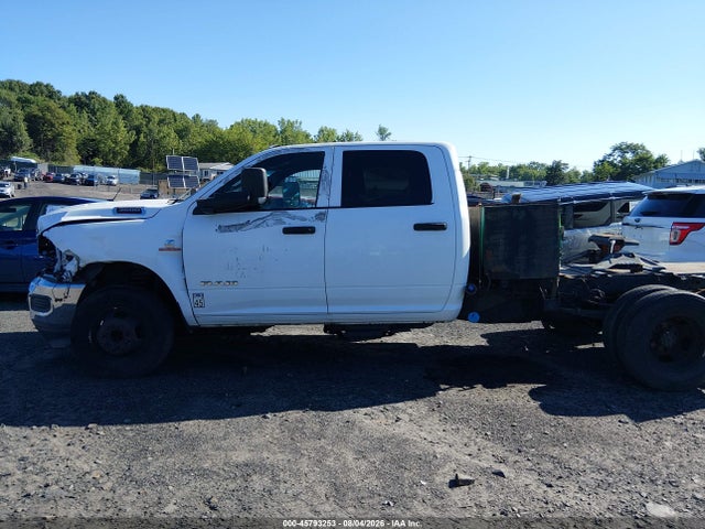 45793253 :رقم المزاد ، 3C7WRSCL3MG553618 vin ، 2021 Ram 3500 Chassis Tradesman/slt/laramie/limited مزاد بيع