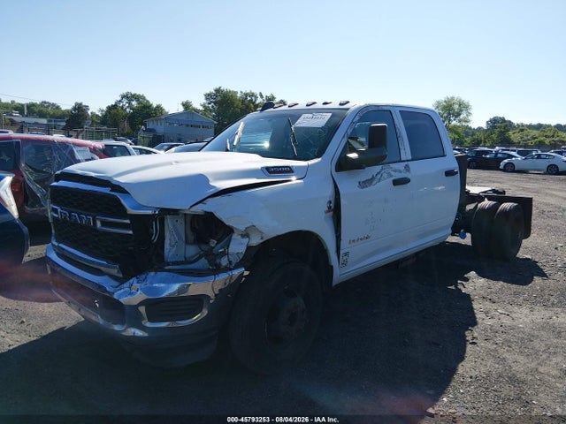 45793253 :رقم المزاد ، 3C7WRSCL3MG553618 vin ، 2021 Ram 3500 Chassis Tradesman/slt/laramie/limited مزاد بيع
