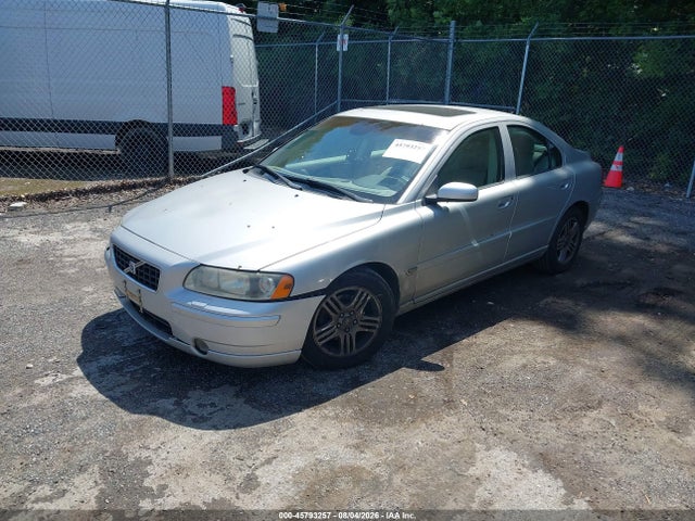 2005 Volvo S60 2.5t A/2.5t A Sr W/premium Package მანქანა იყიდება აუქციონზე, vin: YV1RS592852470785, აუქციონის ნომერი: 45793257