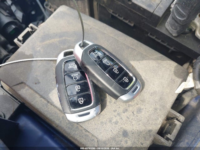 Продажа на аукционе авто 2022 Hyundai Venue Limited, vin: KMHRC8A34NU187051, номер лота: 45793290