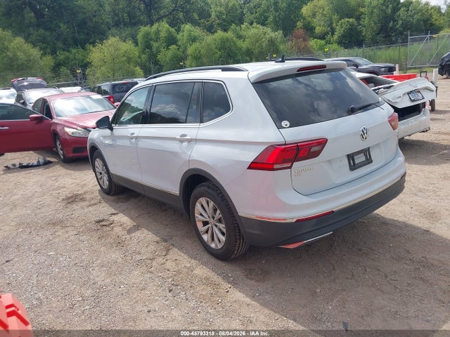 Auction sale of the 2018 Volkswagen Tiguan 2.0t Se/2.0t Sel, vin: 3VV3B7AX3JM180425, lot number: 45793318