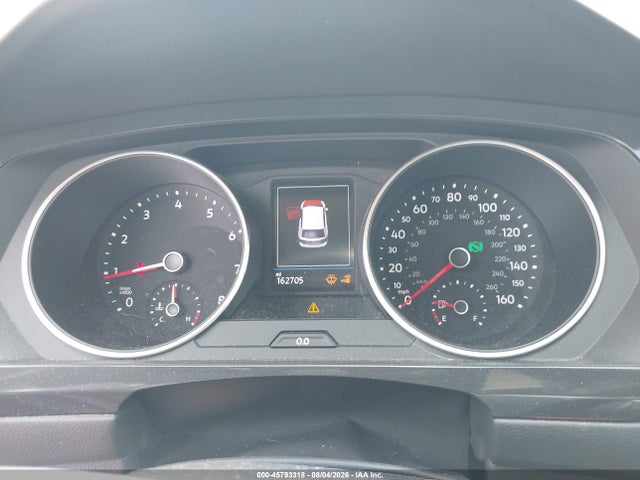 Auction sale of the 2018 Volkswagen Tiguan 2.0t Se/2.0t Sel, vin: 3VV3B7AX3JM180425, lot number: 45793318
