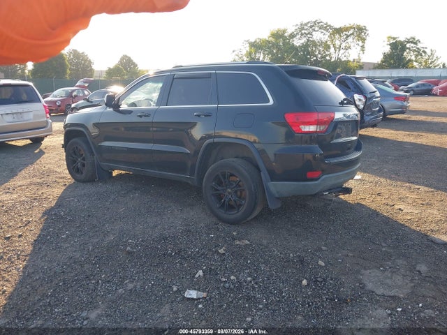 Продаж на аукціоні авто 2013 Jeep Grand Cherokee Laredo, vin: 1C4RJFAGXDC586844, номер лоту: 45793359