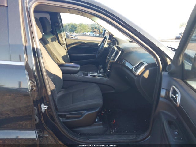 Продаж на аукціоні авто 2013 Jeep Grand Cherokee Laredo, vin: 1C4RJFAGXDC586844, номер лоту: 45793359