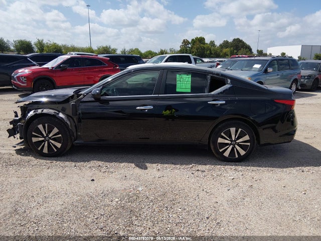 Продажа на аукционе авто 2021 Nissan Altima Sv Fwd, vin: 1N4BL4DV6MN362636, номер лота: 45793379