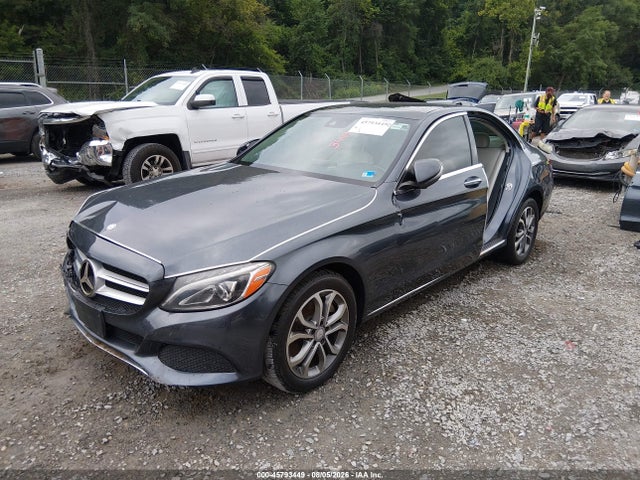 Продаж на аукціоні авто 2016 Mercedes-benz C 300 4matic, vin: 55SWF4KB1GU145427, номер лоту: 45793449