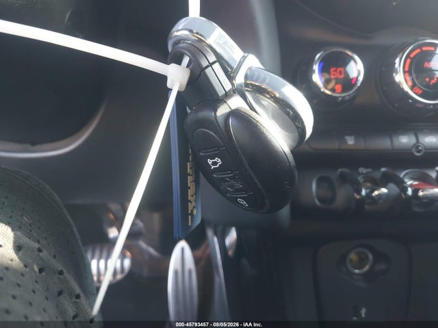 45793457 :رقم المزاد ، WMWXR3C02M2N71885 vin ، 2021 Mini Hardtop Cooper مزاد بيع