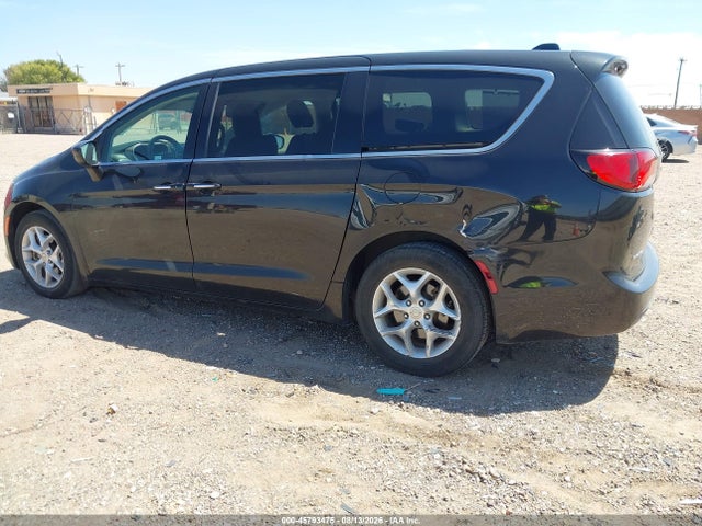 Продажа на аукционе авто 2017 Chrysler Pacifica Touring Plus, vin: 2C4RC1BG7HR851082, номер лота: 45793475