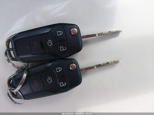 45793536 :رقم المزاد ، 3FA6P0LU3GR172558 vin ، 2016 Ford Fusion Hybrid Se مزاد بيع