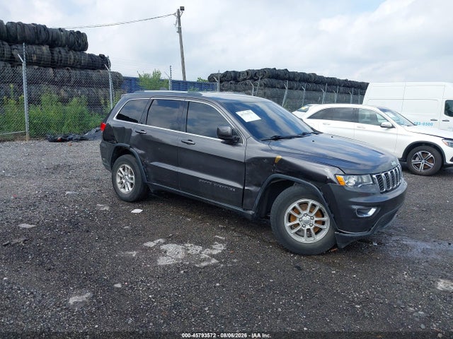 Продажа на аукционе авто 2018 Jeep Grand Cherokee Laredo E 4x4, vin: 1C4RJFAG9JC506946, номер лота: 45793572