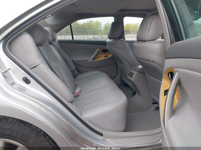 2007 Toyota Camry Xle V6 მანქანა იყიდება აუქციონზე, vin: 4T1BK46K27U519052, აუქციონის ნომერი: 45793590